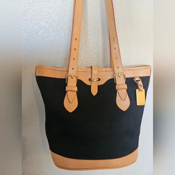 Vintage Dooney & Bourke Cabriolet Bucket Tote Bag GUC - Picture 3 of 13